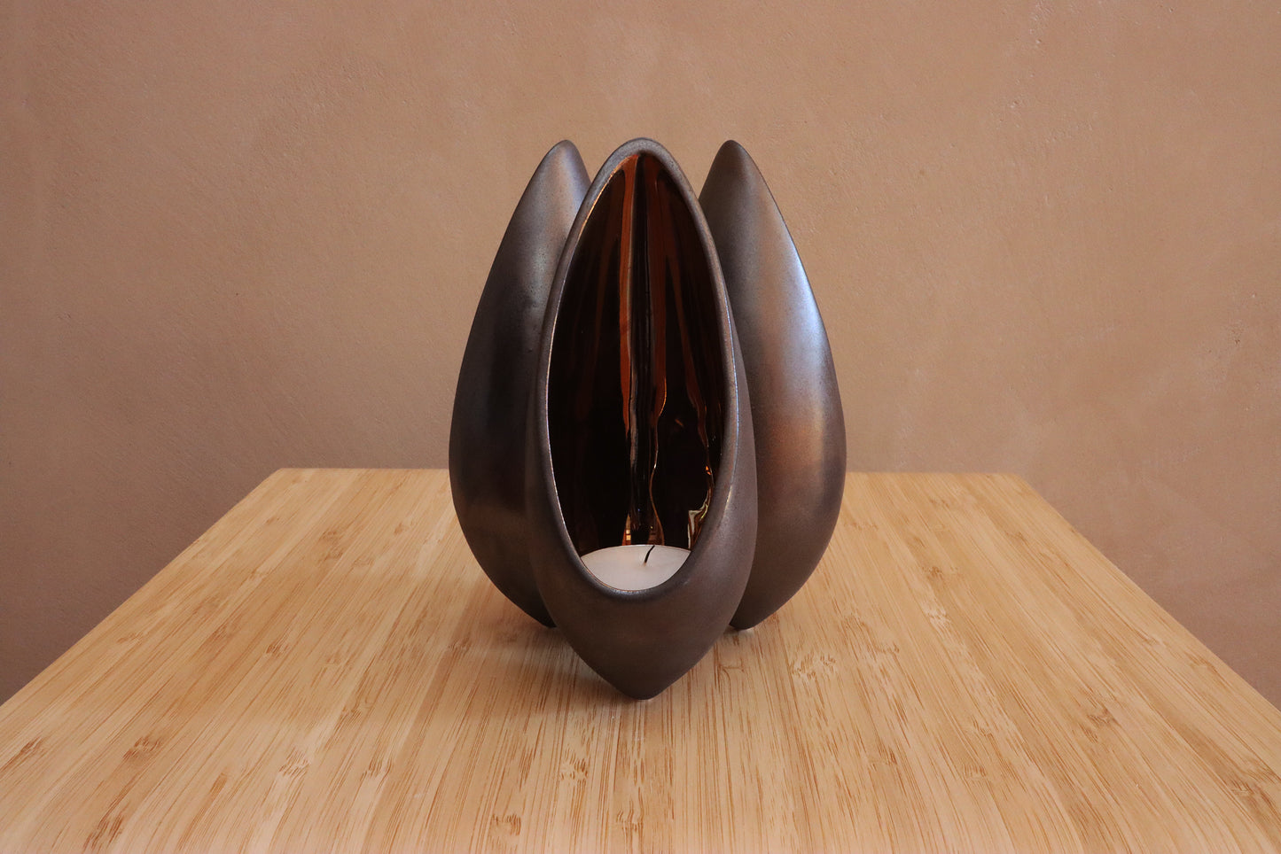 Seed Pod Tealight Holder