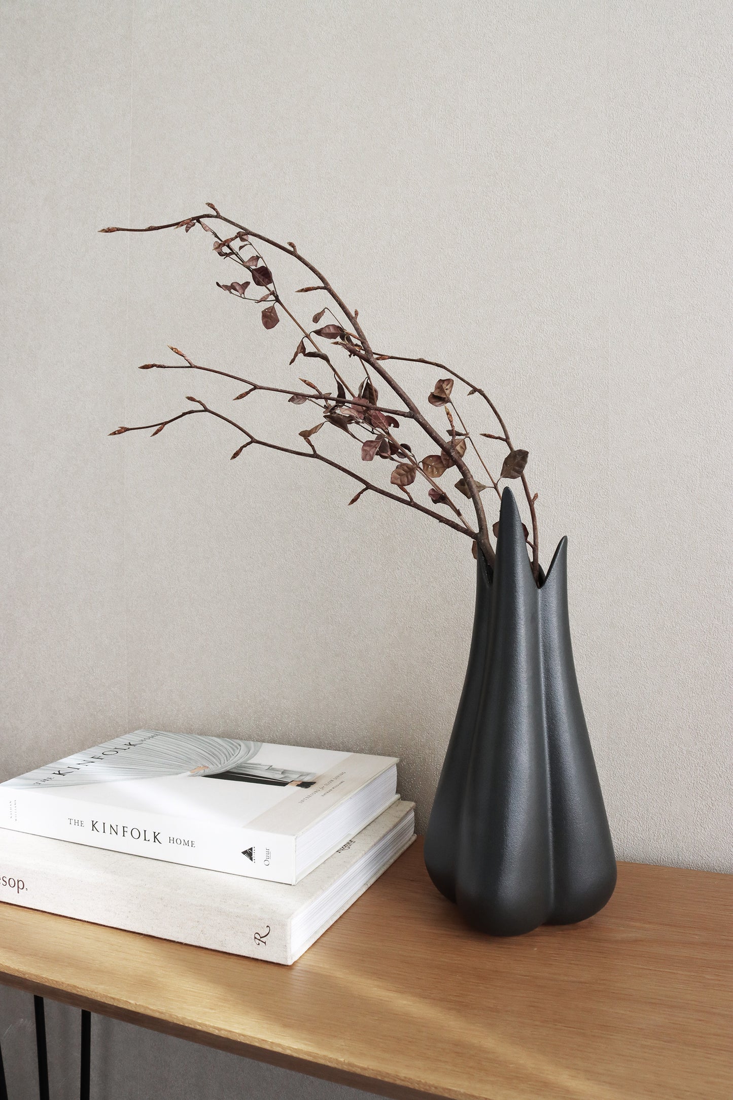 Lilium Vase