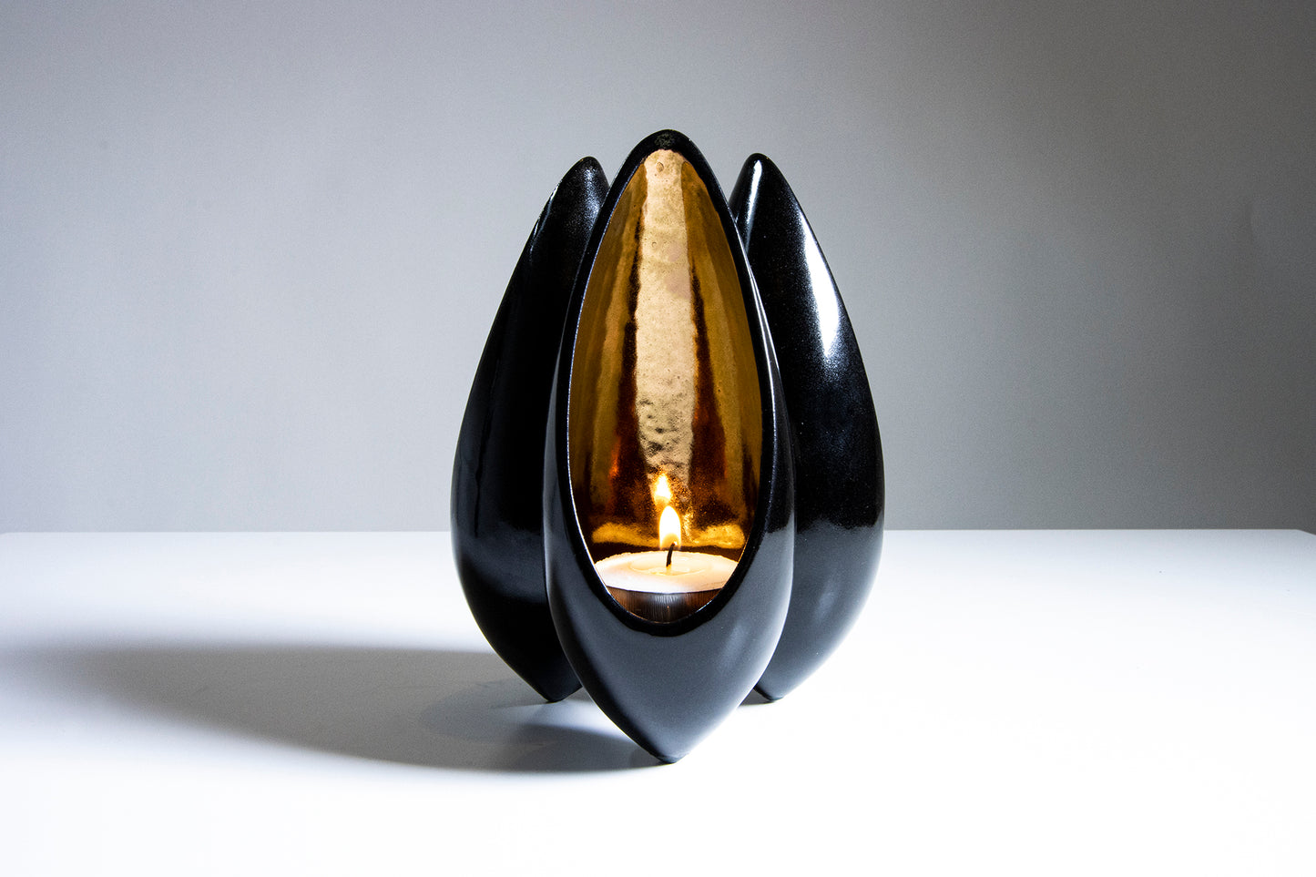 Seed Pod Tealight Holder